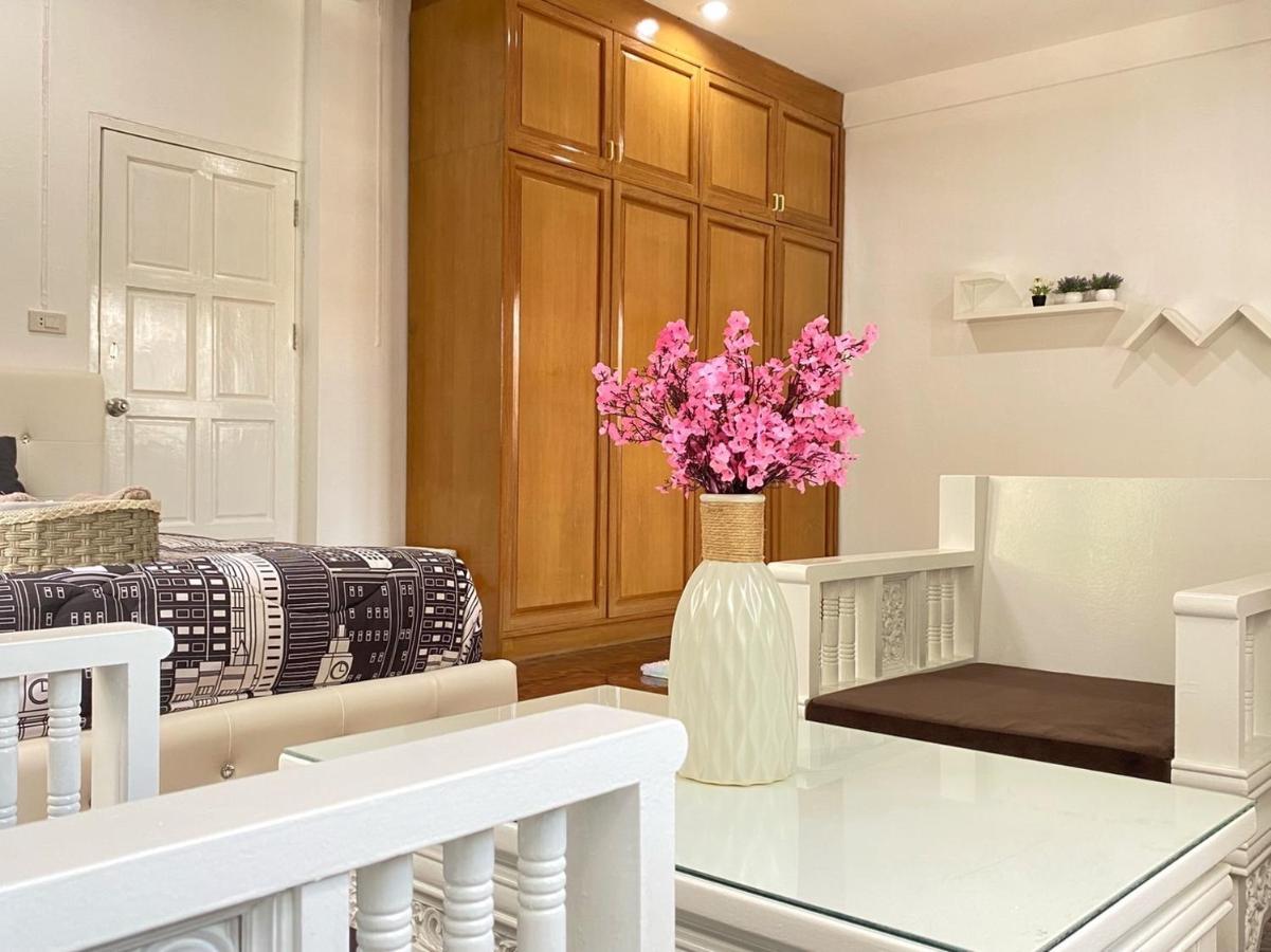 Boxsoon Nimman 2 # 4Beds 3Baths Villa Chiang Mai Eksteriør bilde